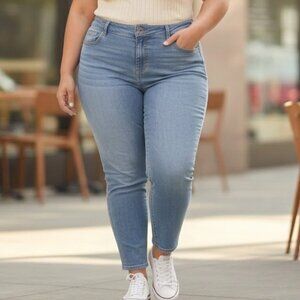 Torrid Skinny Leg Jeggings Size 22 R